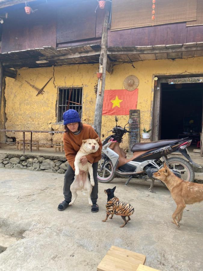 Homie House Thien Huong - Traditional Home Донгван Экстерьер фото