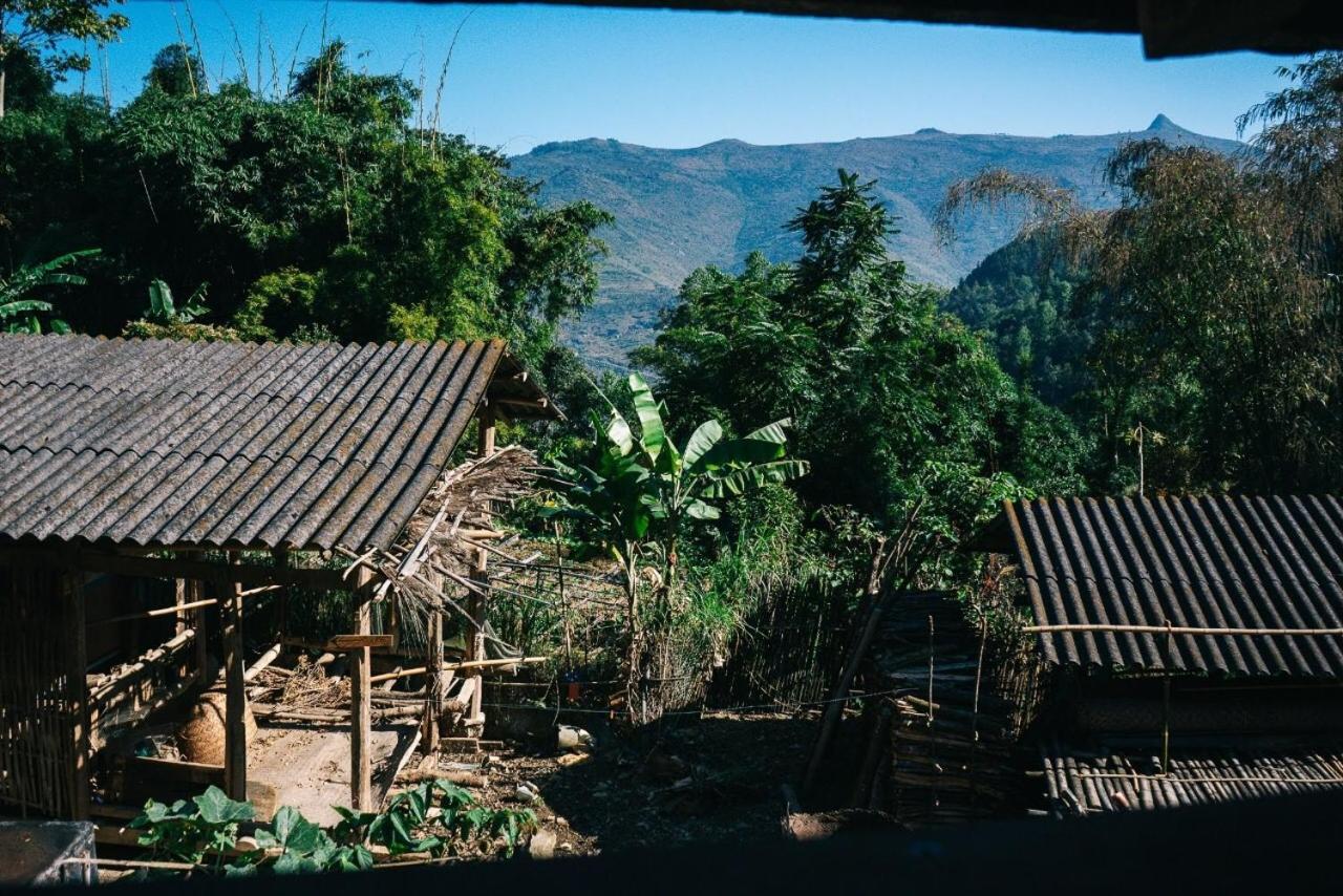 Homie House Thien Huong - Traditional Home Донгван Экстерьер фото