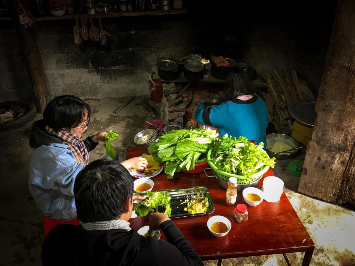 Homie House Thien Huong - Traditional Home Донгван Экстерьер фото