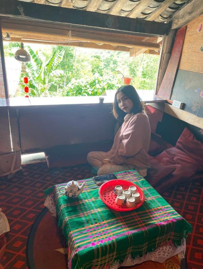 Homie House Thien Huong - Traditional Home Донгван Экстерьер фото